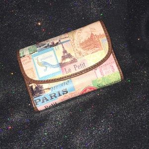 Paris wallet